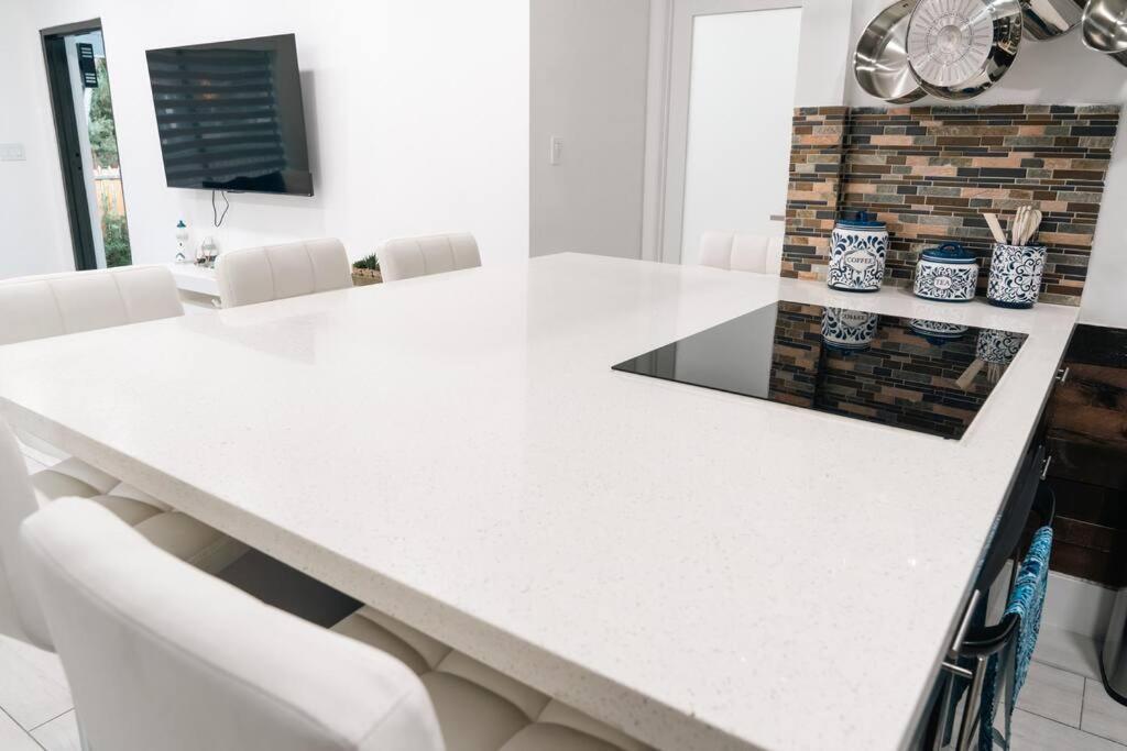 Villa Luxury Retreat 3B ,2Ba Pool , Coral Gables Center Miami Esterno foto