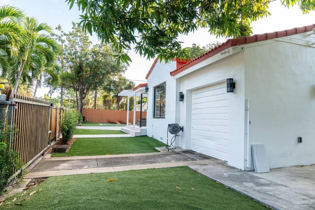 Villa Luxury Retreat 3B ,2Ba Pool , Coral Gables Center Miami Esterno foto