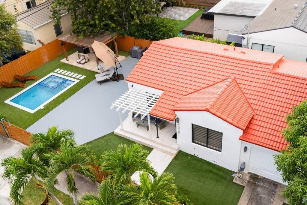 Villa Luxury Retreat 3B ,2Ba Pool , Coral Gables Center Miami Esterno foto