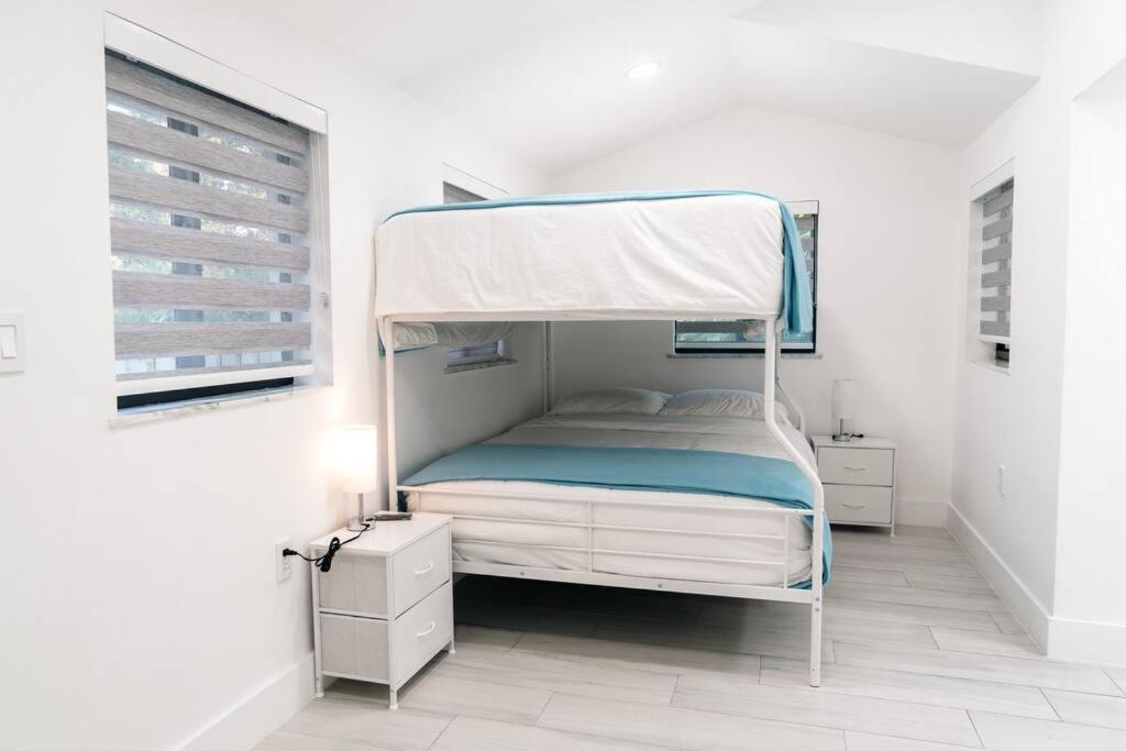 Villa Luxury Retreat 3B ,2Ba Pool , Coral Gables Center Miami Esterno foto