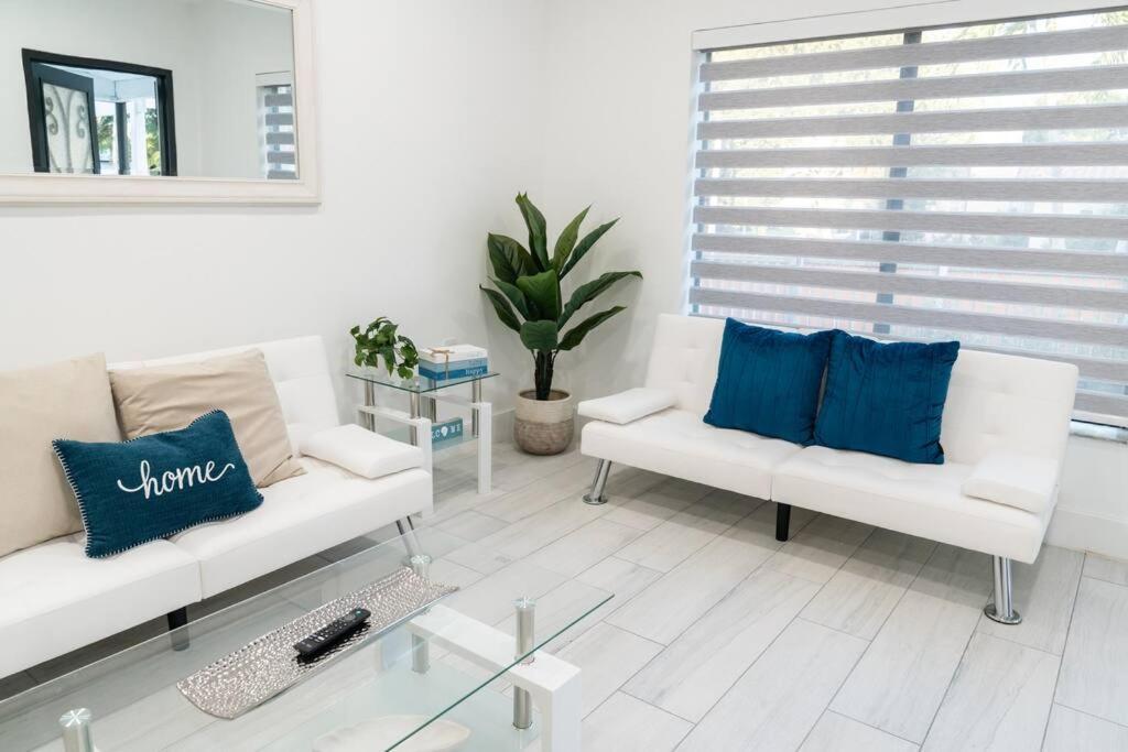 Villa Luxury Retreat 3B ,2Ba Pool , Coral Gables Center Miami Esterno foto