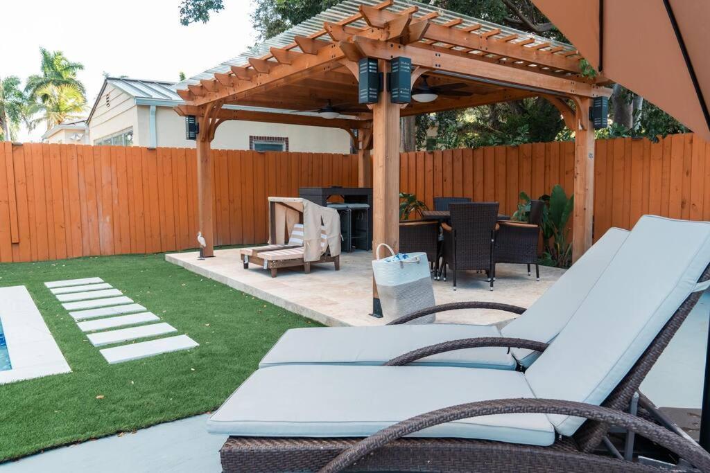 Villa Luxury Retreat 3B ,2Ba Pool , Coral Gables Center Miami Esterno foto