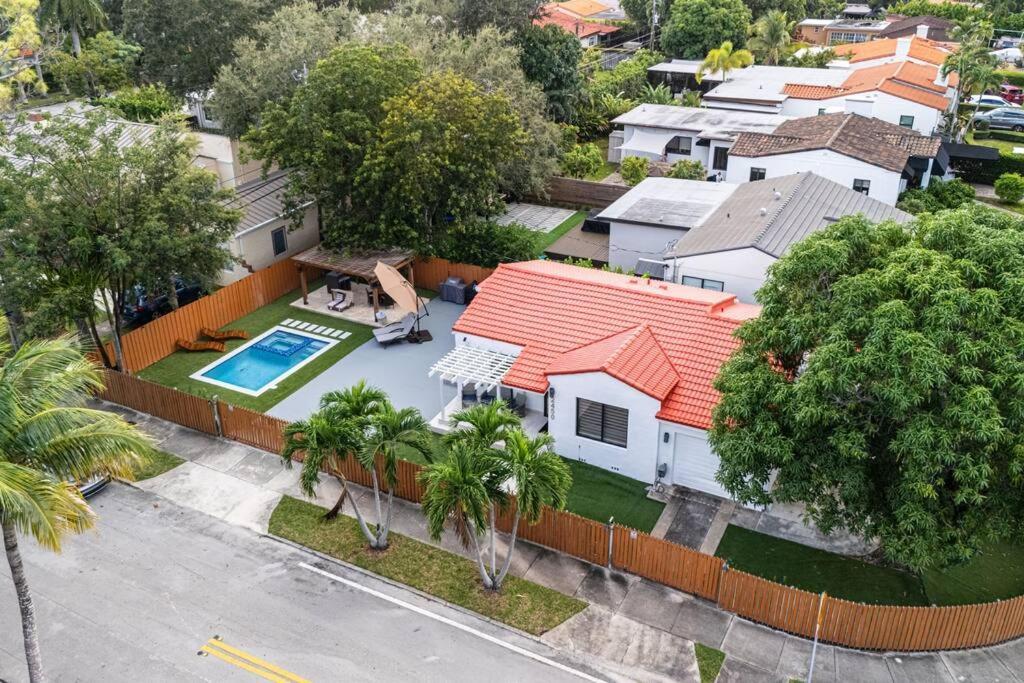 Villa Luxury Retreat 3B ,2Ba Pool , Coral Gables Center Miami Esterno foto